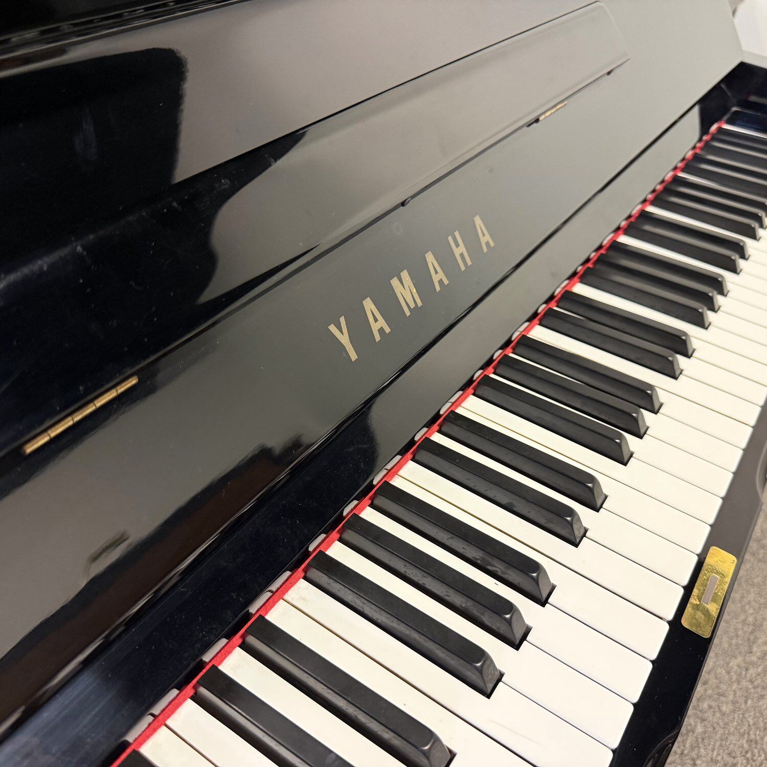 Used Yamaha Piano U3 in Polished Ebony