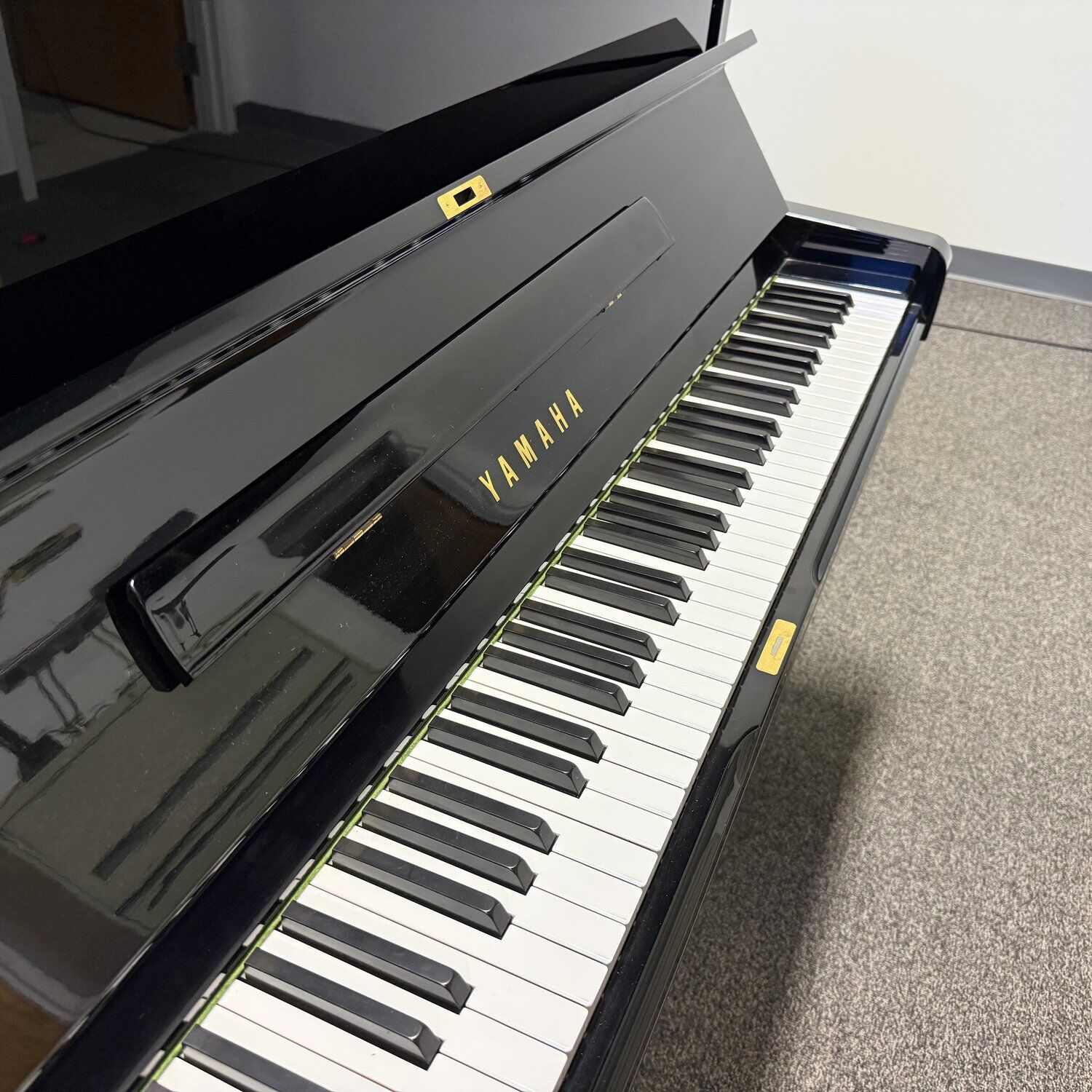 Used Yamaha U3 in Polished Ebony