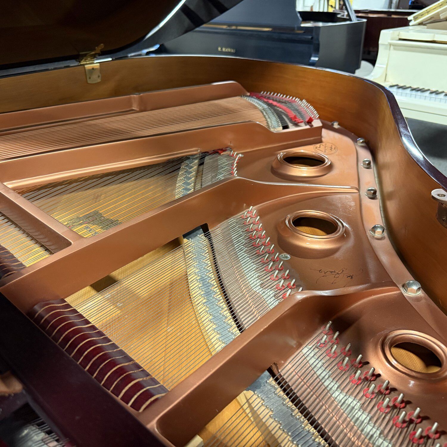 Used Young Chang G157 Grand in Mahogany Polish