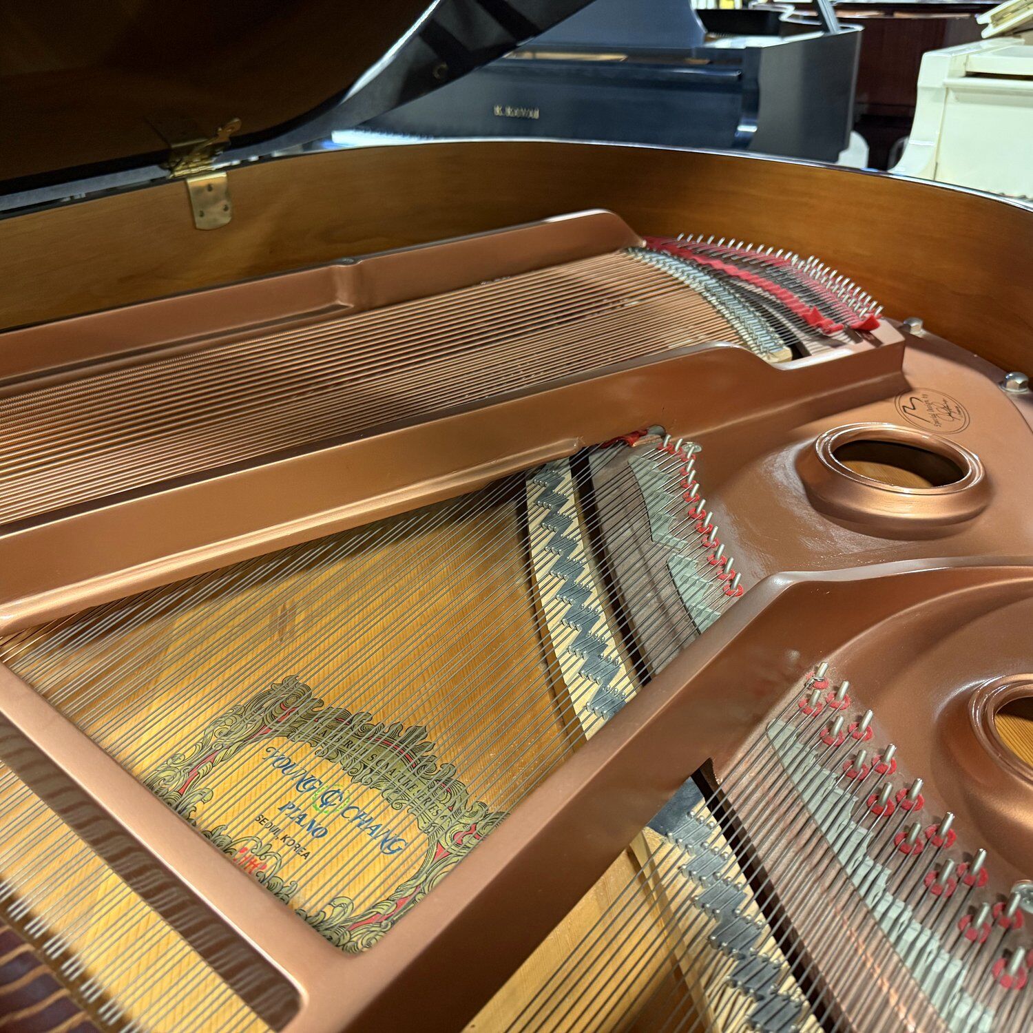 Used Young Chang G157 Grand in Mahogany Polish